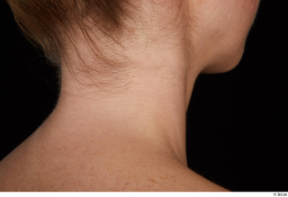 Shenika neck 0005.jpg